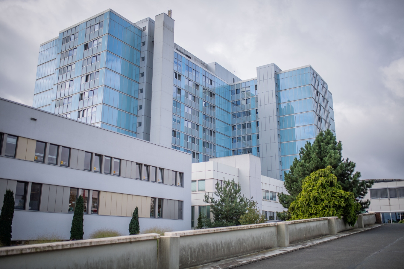 Symbolfoto des städtischen Klinikums Reinkenheide Ende August 2023.