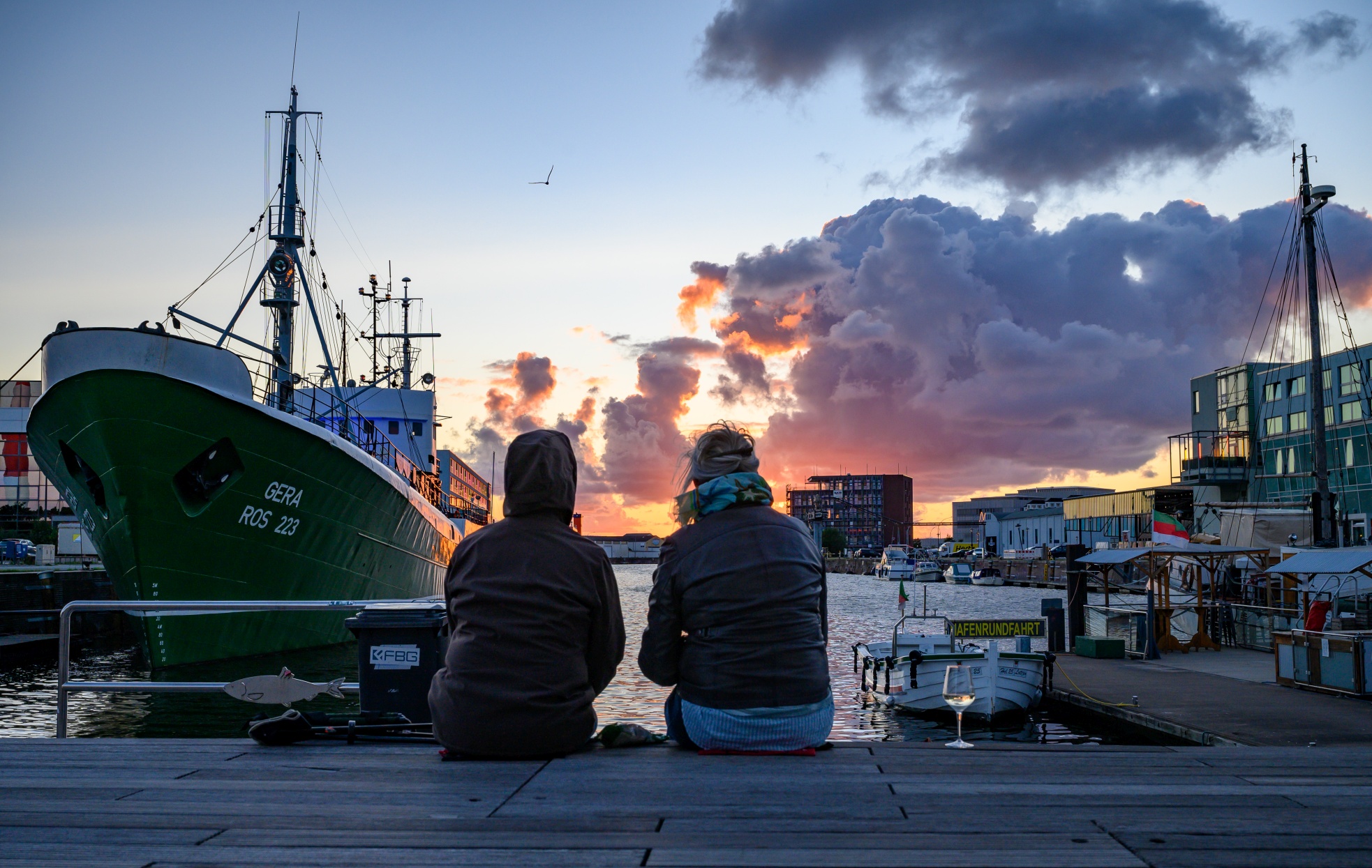Nach langer Pause findet das Kino im Schaufenster Fischereihafen wieder statt.