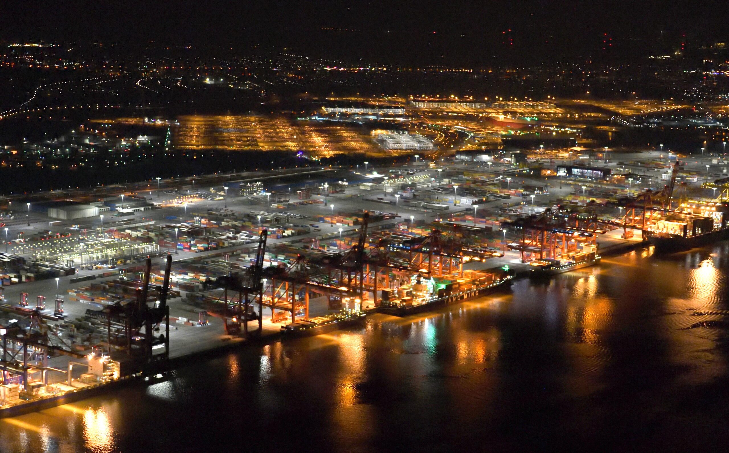 Container Terminal Eurogate LED - Beleuchtung