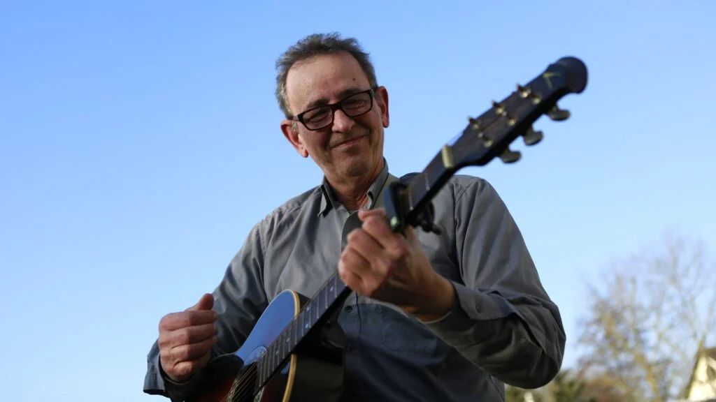 Michael Grimberg ist Musiker und engagiert im Dorf- und Vereinsleben in Mulsum.