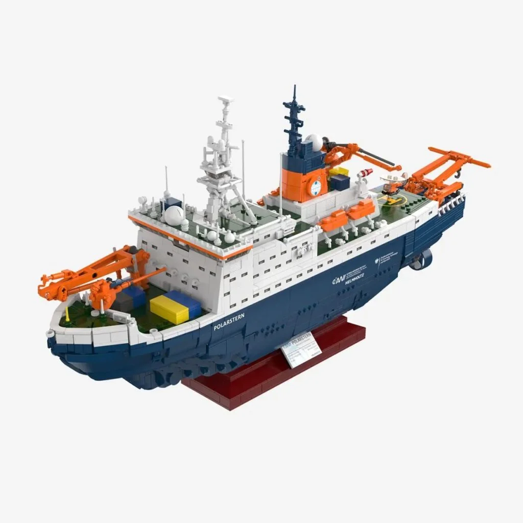 Die „Polarstern“ gibt es jetzt auch als Klemmbaustein-Satz, lizensiert vom Bremerhavener Alfred-Wegener-Institut.