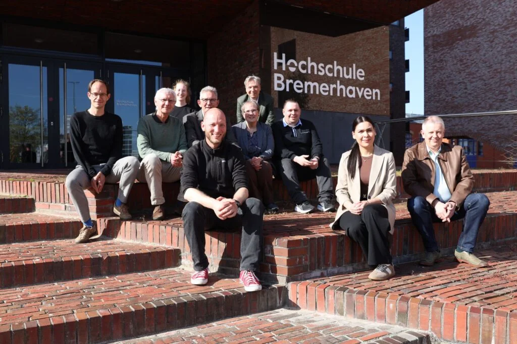 Das Medizintechnikteam der Hochschule Bremerhaven forscht seit mittlerweile 25 Jahren daran, wie wir komfortabel und gesund älter werden.