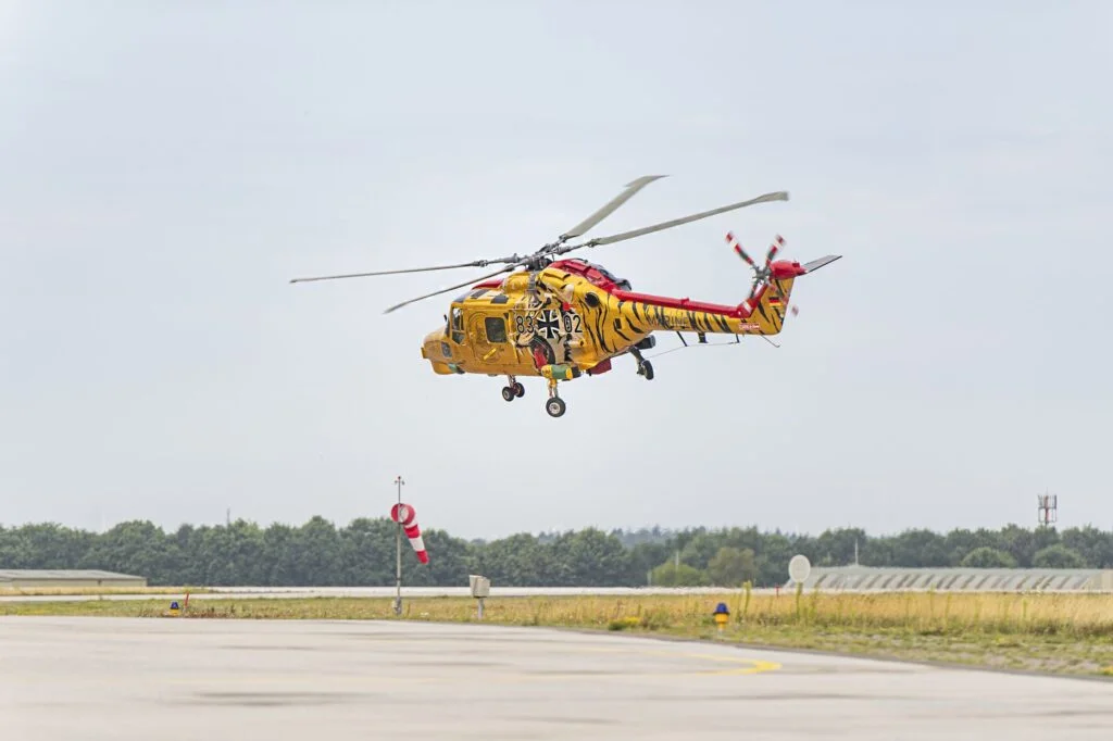 Mit dem Abheben des Sea Lynx beginnt zugleich der Abschied von einem Hubschrauber, der Generationen von Marinefliegern geprägt hat.