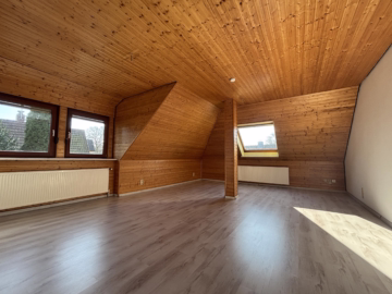 Mehrgenerationen-Haus – Split-Level in Schiffdorf - Wohnzimmer DG (43909)