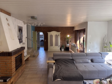 Mehrgenerationen-Haus – Split-Level in Schiffdorf - Wohnzimmer EG (43888)