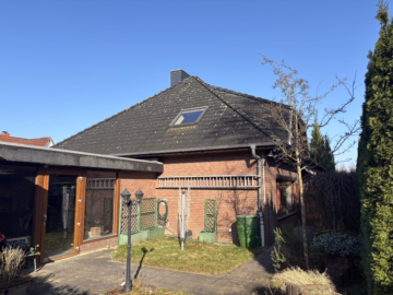 Mehrgenerationen-Haus – Split-Level in Schiffdorf - Terrassenansicht (43918)