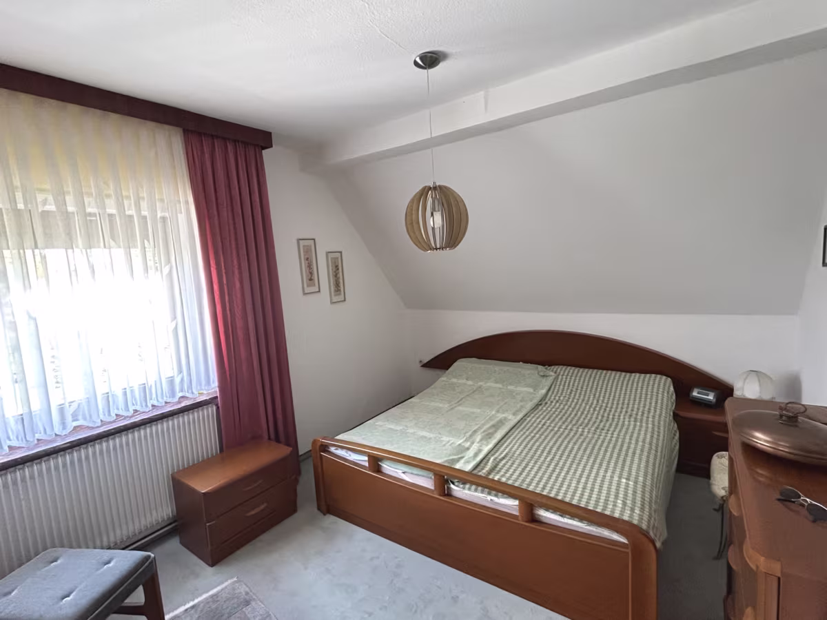 Schlafzimmer OG