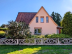 Frontansicht - Einfamilienhaus in ruhiger, aber zentraler Lage