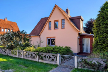 Einfamilienhaus in ruhiger, aber zentraler Lage, 21745 Hemmoor, Einfamilienhaus