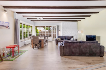 Einziehen oder Vermieten in begehrter Lage - Wohnzimmer (45620)