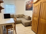 Zimmerbeispiel - Gepflegtes Fertighaus mit Ferienwohnung