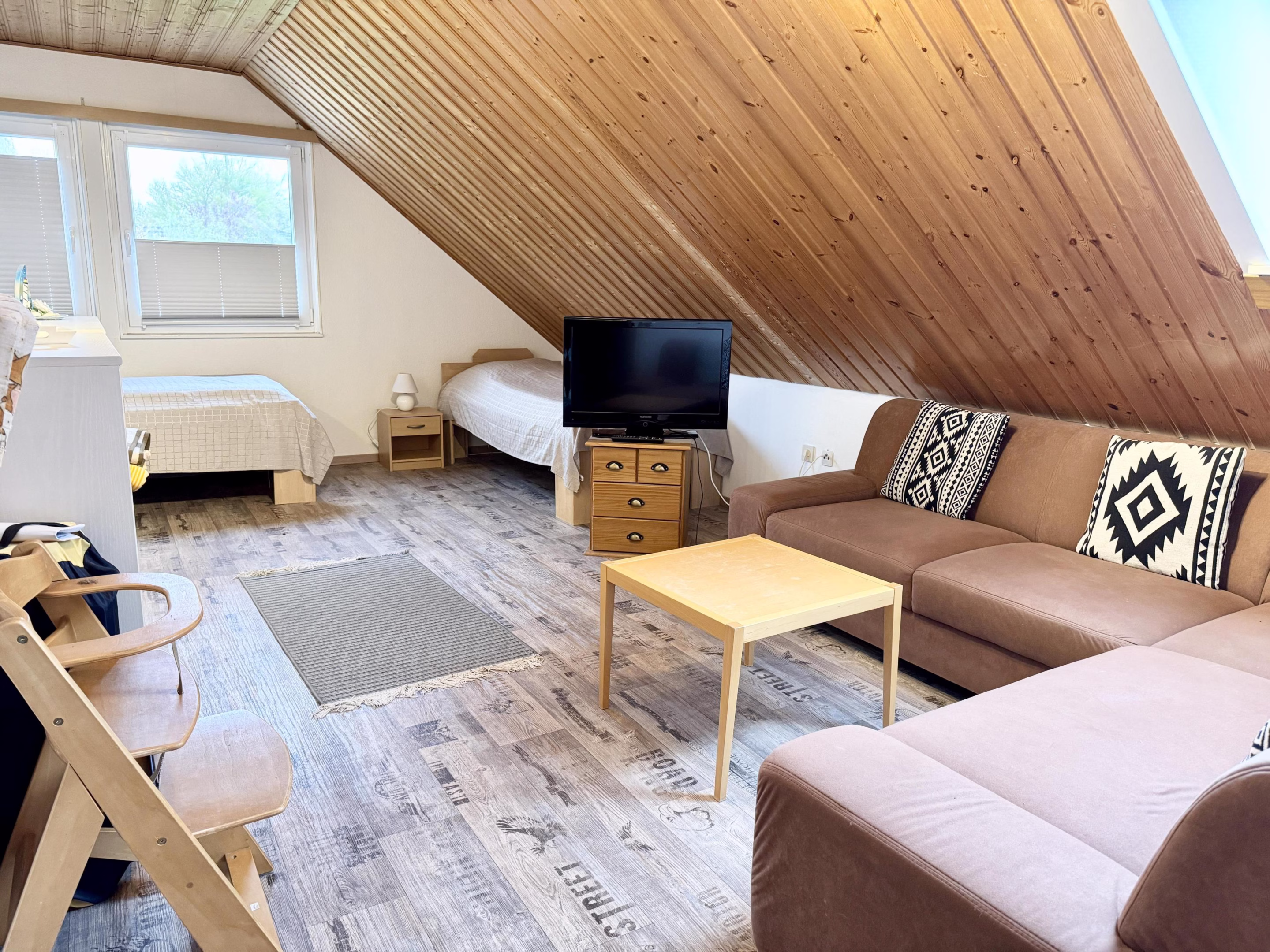 Zimmer Ferienwohnung DG