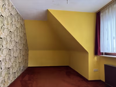 Winkelbungalow im Fehrmoor mit 6 Zimmern & Keller - Kinderzimmer 1 DG (79713)