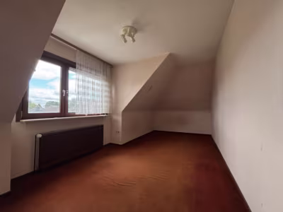 Winkelbungalow im Fehrmoor mit 6 Zimmern & Keller - Kinderzimmer 2 DG (79714)