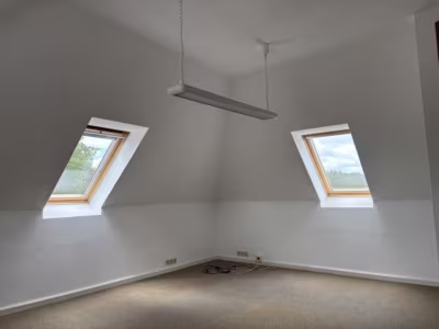 Winkelbungalow im Fehrmoor mit 6 Zimmern & Keller - Kinderzimmer 3 DG (79715)