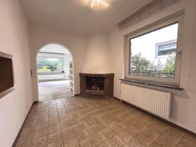 Großzügiges EFH in beliebter Lage - Essbereich (92115)