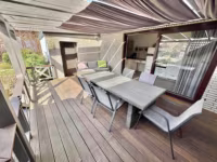 Überdachte Terrasse