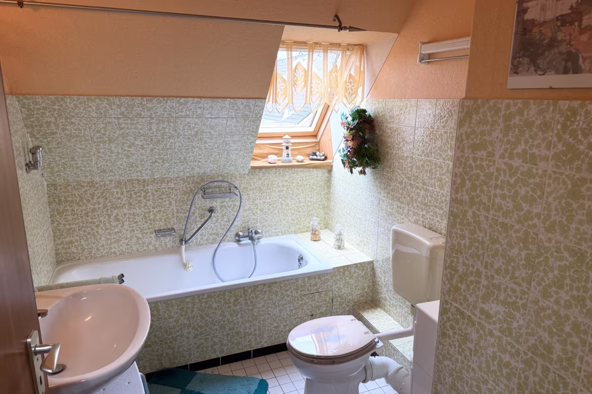 Badezimmer Dachgeschoss