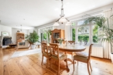 Wohn- und Esszimmer - Exklusive Villa in Parknähe