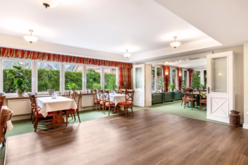 Feiern, Genießen, Wohnen: Gastronomie m. 5 Wohng. - Landhausstube (42679)