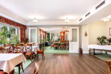 Feiern, Genießen, Wohnen: Gastronomie m. 5 Wohng. - Landhausstube (42680)