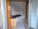 Badezimmer OG - Wohnhaus mit Gewerbefläche für Beruf oder Hobby