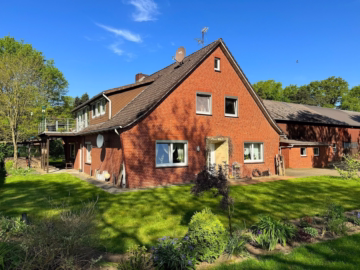 Landwirtschaftlicher Betrieb in Hollnseth - Straßenansicht (35555)