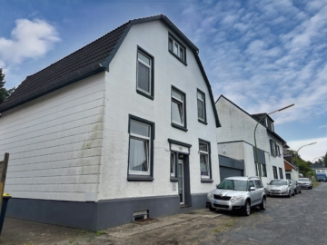 Interessante Kapitalanlage in Wulsdorf - Straßenansicht (37355)
