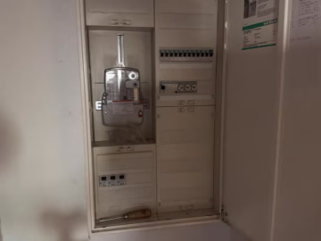 Idyllisches Einfamilienhaus - Elektrik (69739)