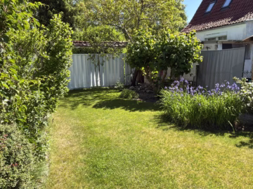 Idyllisches Einfamilienhaus - Garten (69745)