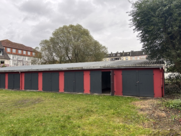 Garagenhof mit 21 Garagen & Optimierungs-Potenzial - Garagenhof (44869)