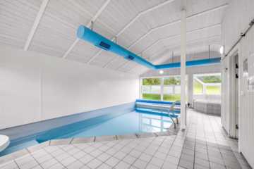 Exklusives Poolhaus im Wasser- und Landschaftspark - Poolanlage (64292)