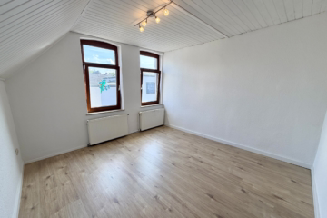 Dein Projekt: Sanierungsobjekt mit Substanz - Zimmer 1 (68030)
