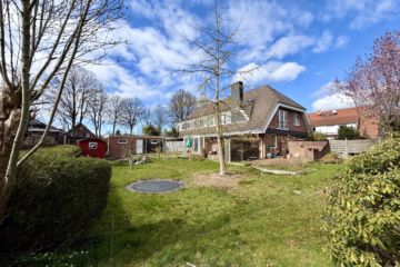 Chancen erkennen & nutzen – Zweifamilienhaus - Gartenansicht (47034)