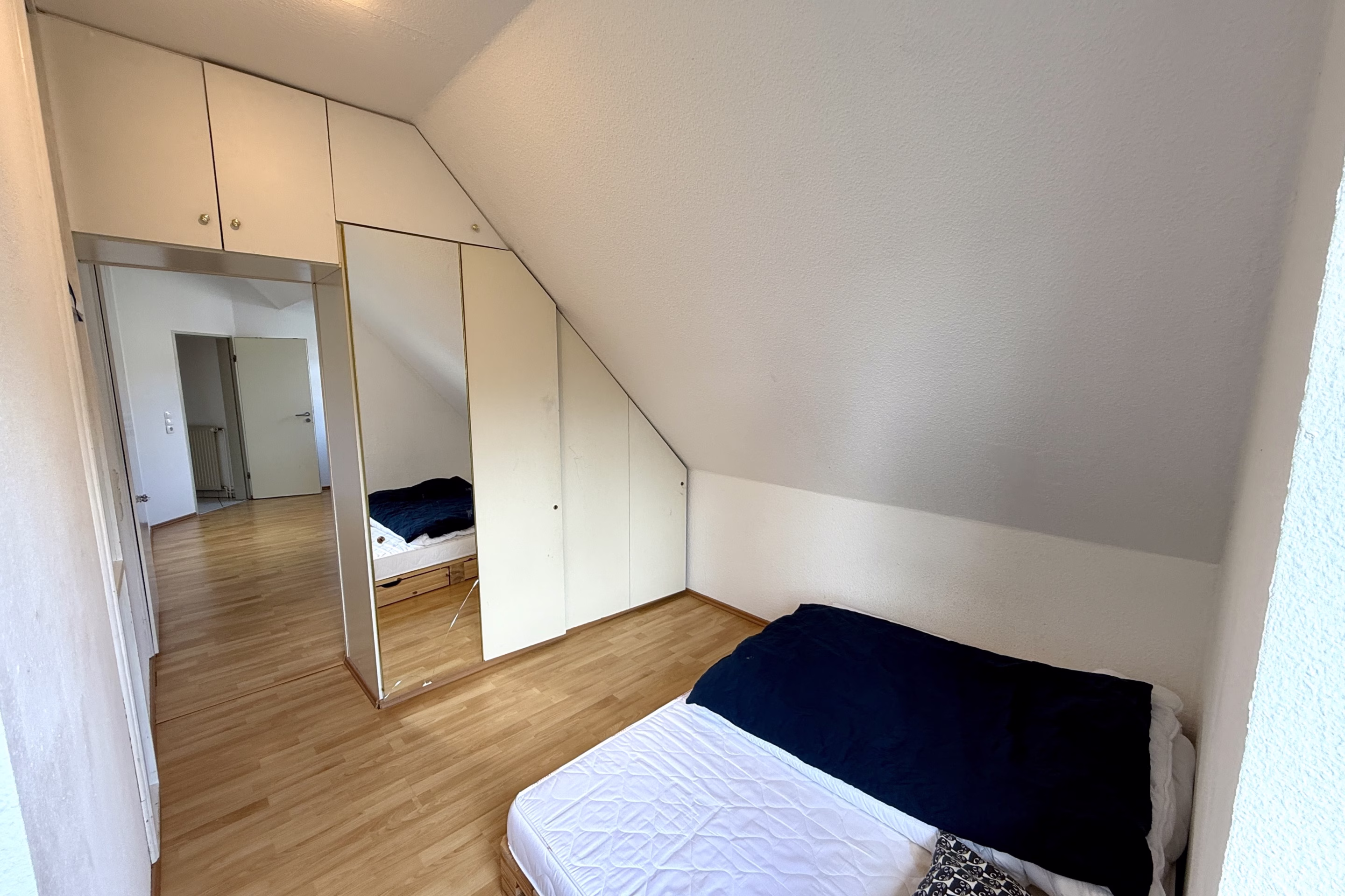 Zimmer 2 Dachgeschoss