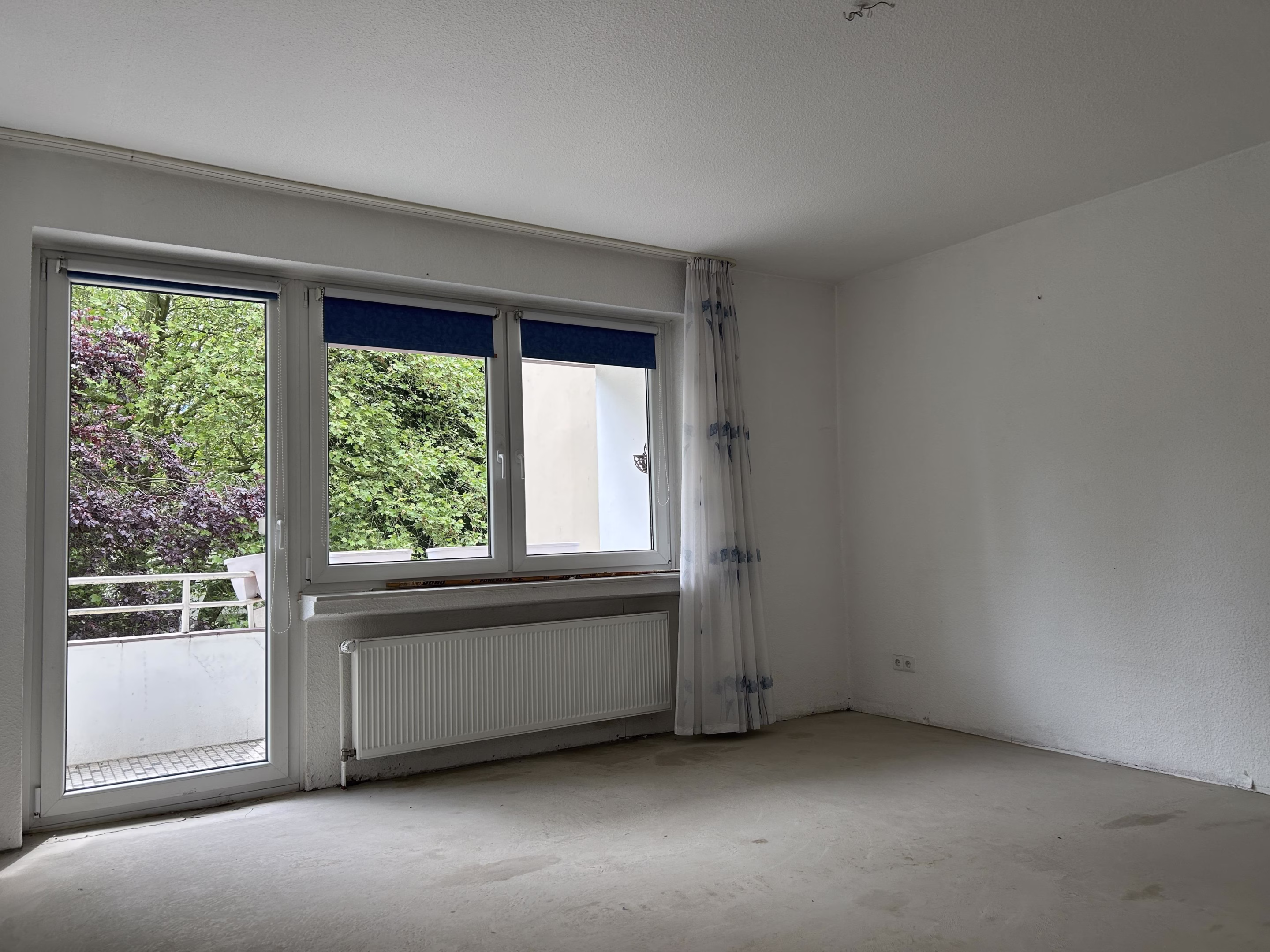 Schlafzimmer Richtung Garten