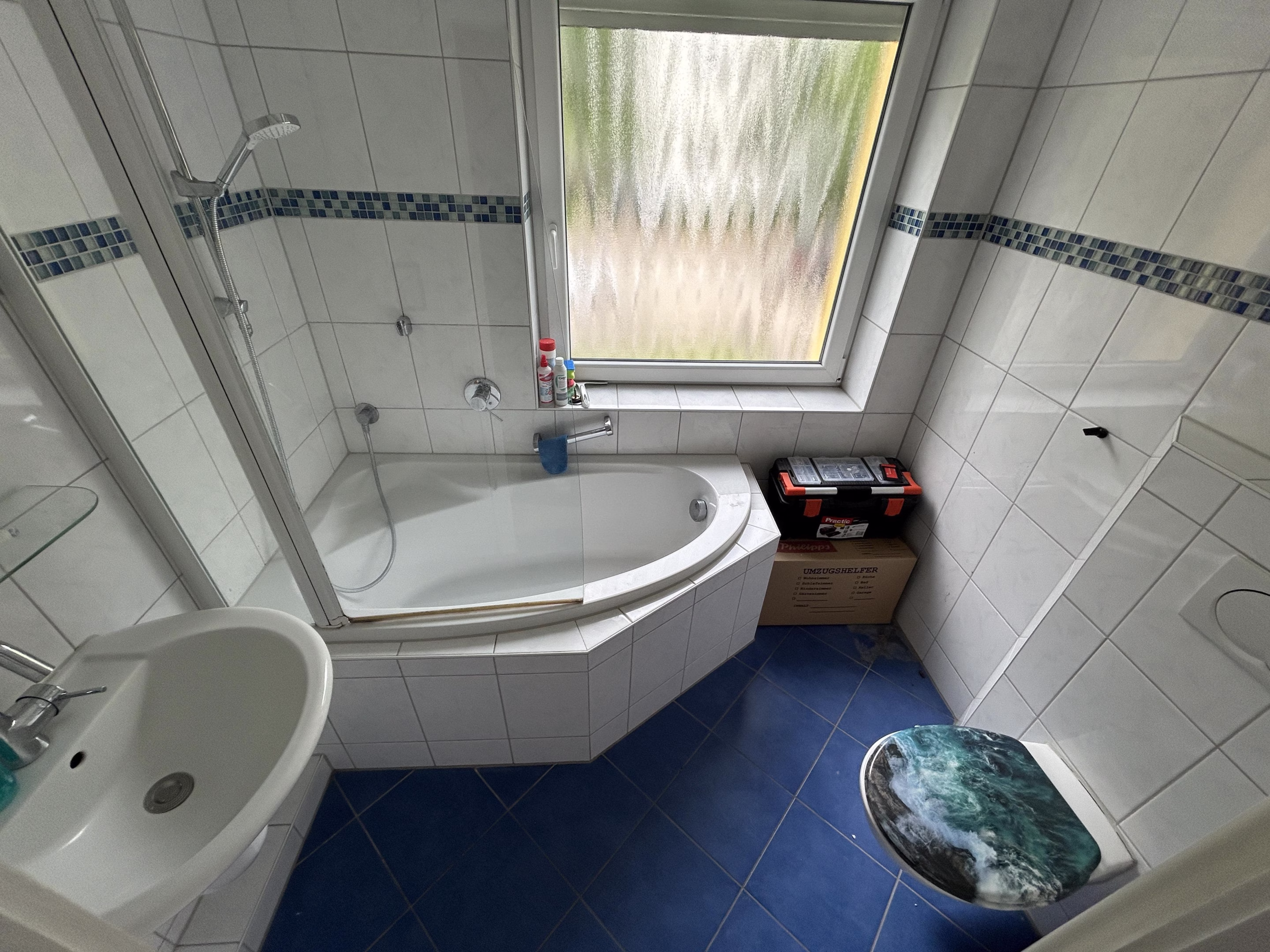 Badezimmer Ansicht 2