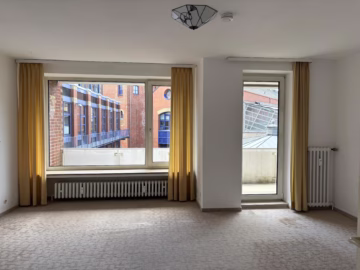 ETW mit Fahrstuhl & 2 Loggien im Hochschulquartier - Wohnzimmer (70479)