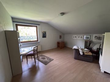 Ein Zuhause für die große Familie - DG Zimmer 1 (77114)