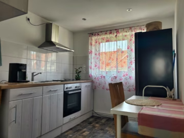 Vermietete Etage in beliebter Lage von Mitte-Nord - Küche (76077)