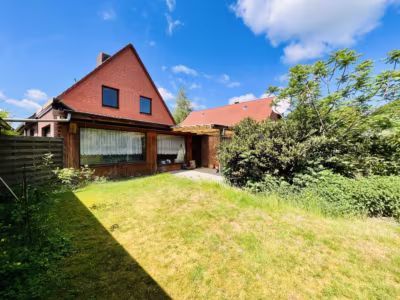 Familienhaus in schöner ländlicher Lage - Wintergarten und Terrasse (79844)