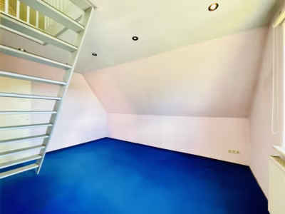 Familienhaus in schöner ländlicher Lage - DG Zimmer 2 (79861)