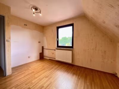 Familienhaus in schöner ländlicher Lage - DG Zimmer 3 (79865)