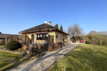 Familienhaus in ruhiger Lage zu verkaufen - Straßenansicht I (43634)