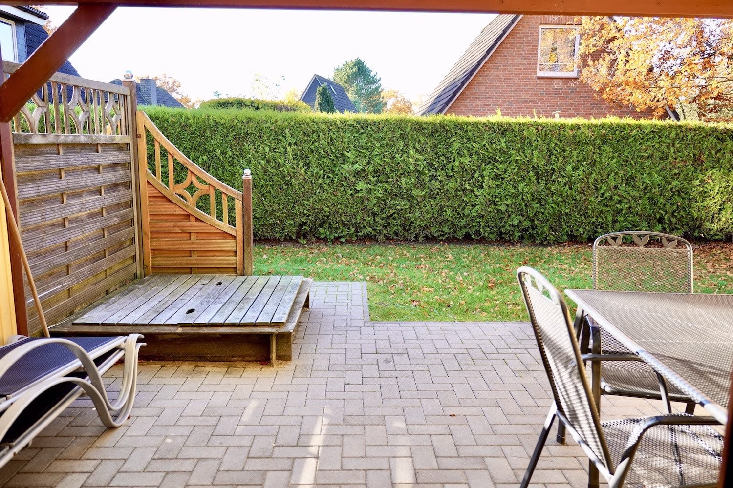 Überdachte Terrasse  DHH 1
