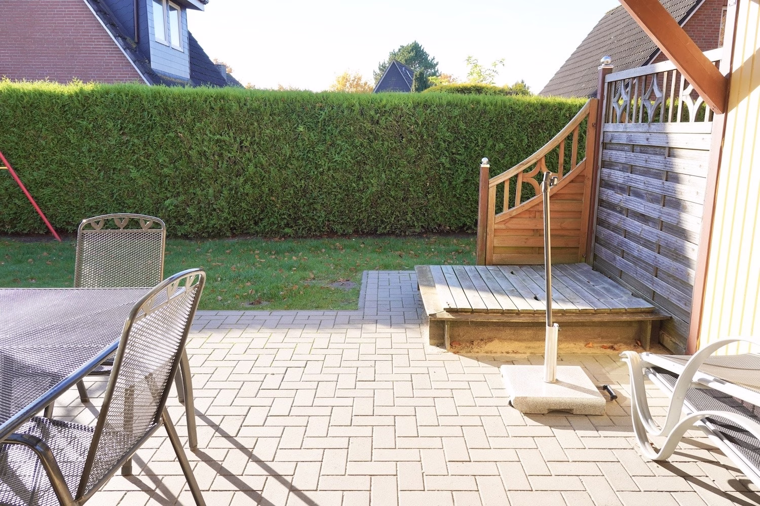 Überdachte Terrasse DHH 2