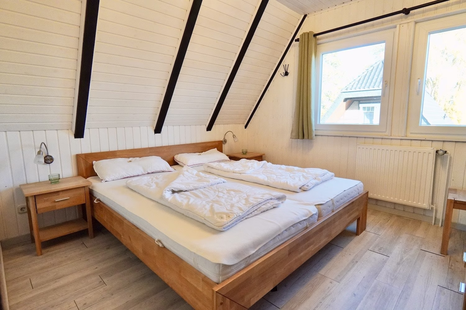 Schlafzimmer OG