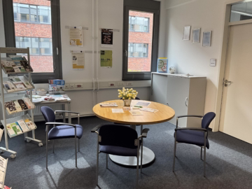 Büroräume in exponierter Lage in der Innenstadt - Wartezone, möbliert (37548)