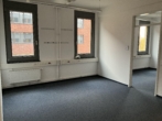 Wartezone, unmöbliert - Büroräume in exponierter Lage in der Innenstadt