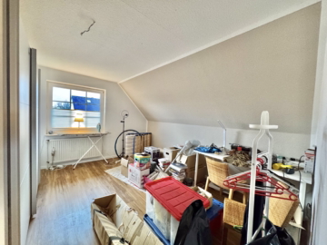 Dorum – Haus sucht Käufer - Dachgeschoss Kind 1 (49069)